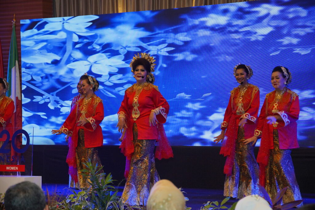 MRT00944 (1)